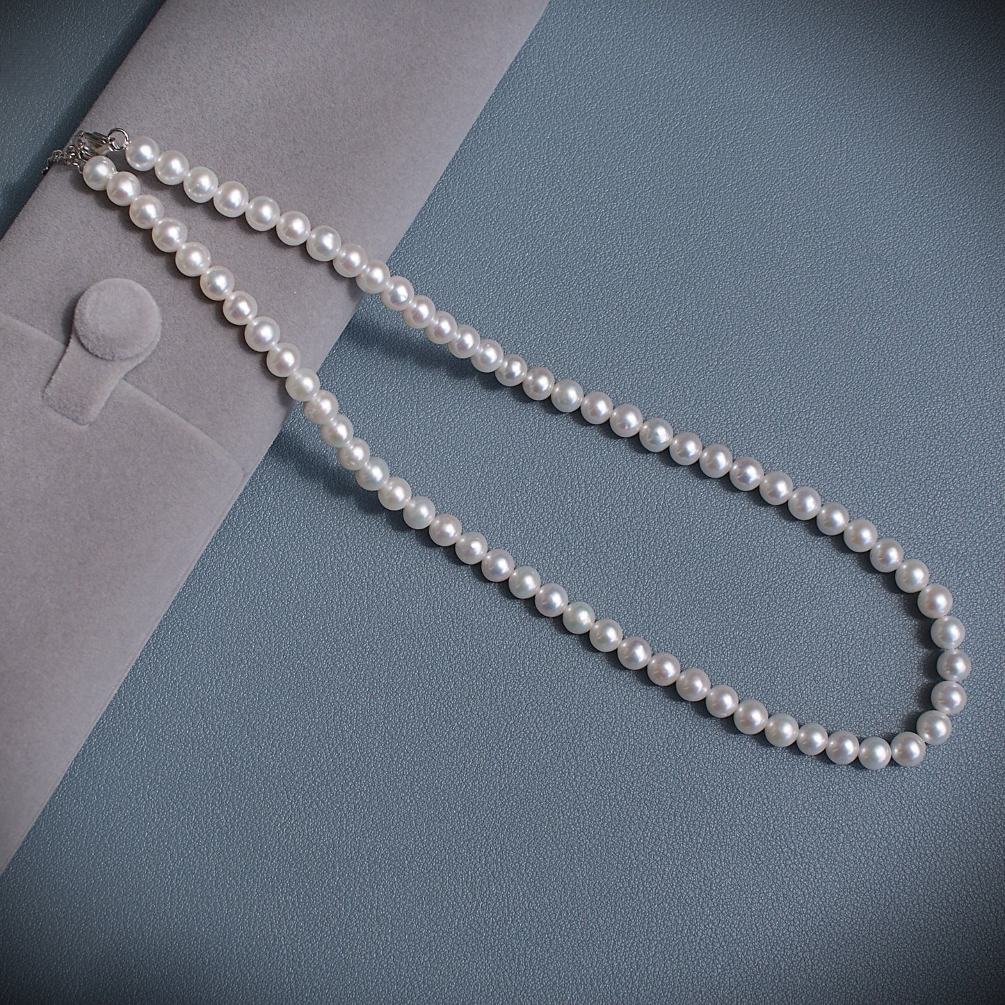 Freshwater Pearl Necklace 5-6mm Round [length: 40cm+5cm] (PN0008)