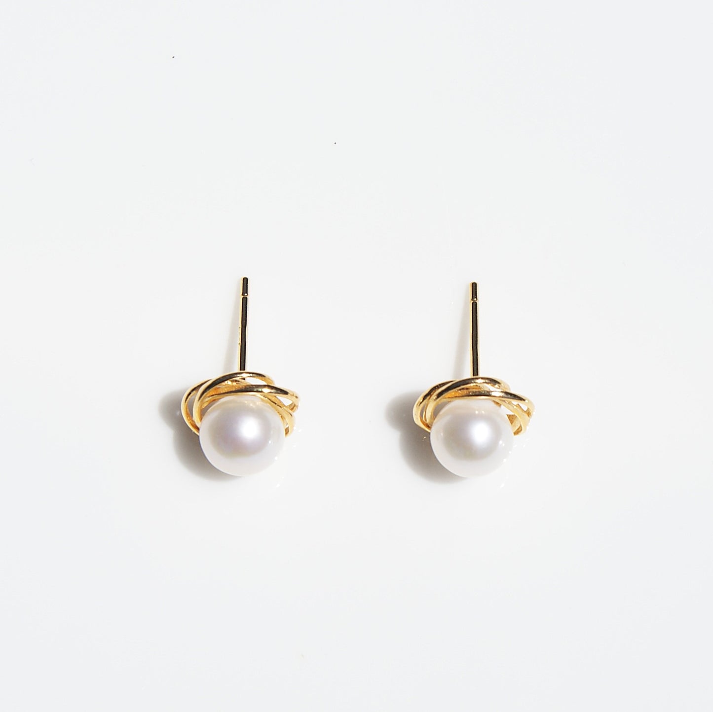 Golden Embrace Pearl Studs 6-7mm (PE0007)