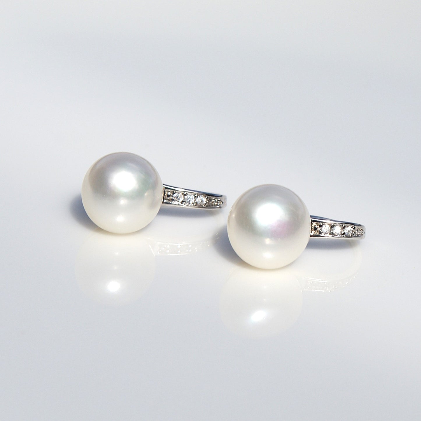 High Heel Elegance Pearl Studs 7-8mm (PE0008)