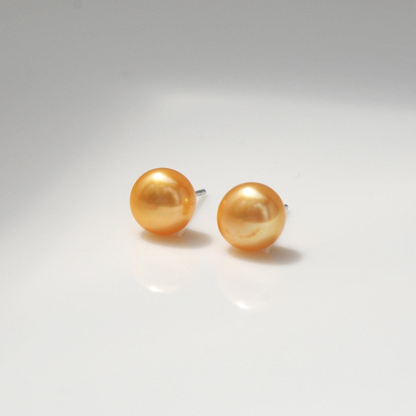 Freshwater Pearl Stud Earrings S925 Bun-shaped (PE0006)