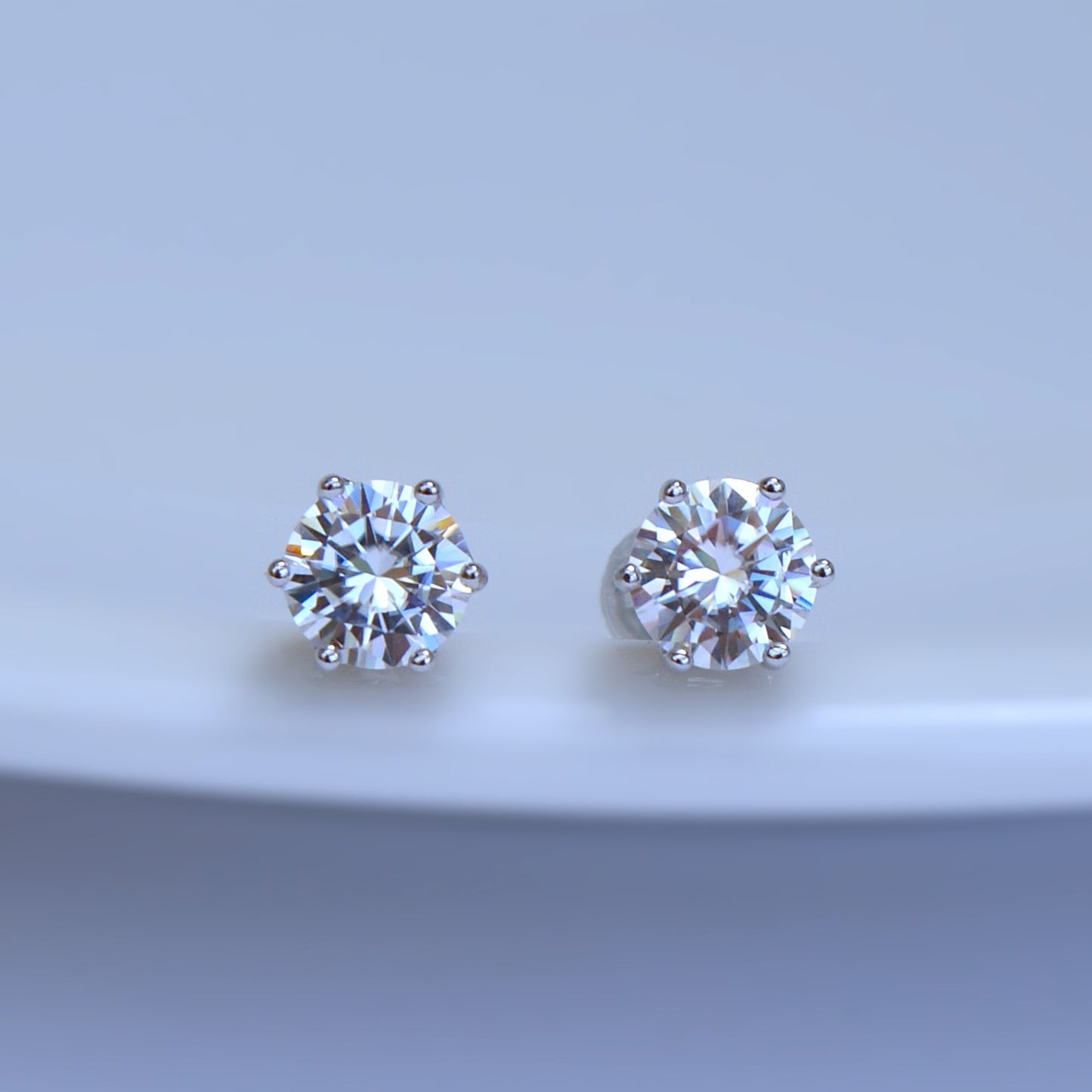 1ct Moissanite S925 Stud Earrings (FE0021)