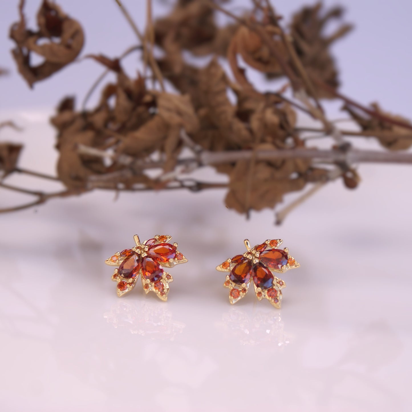 Maple Leaf Stud Earrings (FE0026)